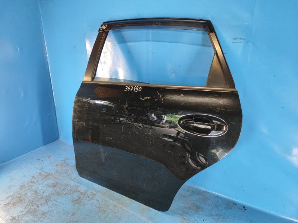 67004-47180 | Двері задн. лів. TOYOTA PRIUS PLUS 11-14 - Фото 2