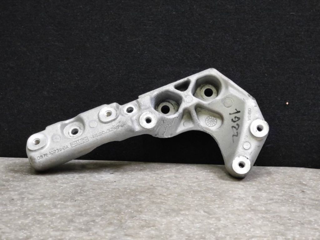 DS7Z-10A313-C | Кронштейн компресора кондиціонера FORD FUSION 14-