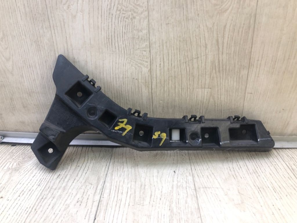 DS73-17A882-AB | Кронштейн заднього бампера лів. FORD FUSION 14-