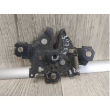 Замок капота TOYOTA RAV4 05-12