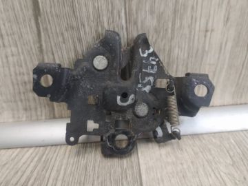 Замок капоту TOYOTA RAV4 05-12