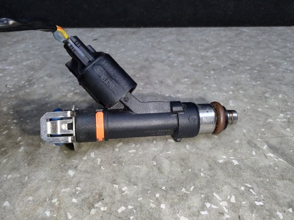 8S4Z-9F593-A | Форсунка топливная FORD FUSION 14- - Фото 2