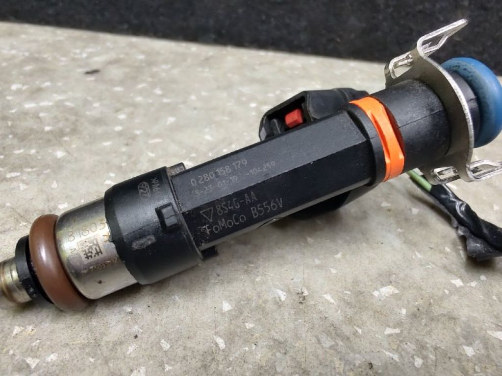 8S4Z-9F593-A | Форсунка топливная FORD FUSION 14- - Фото 3