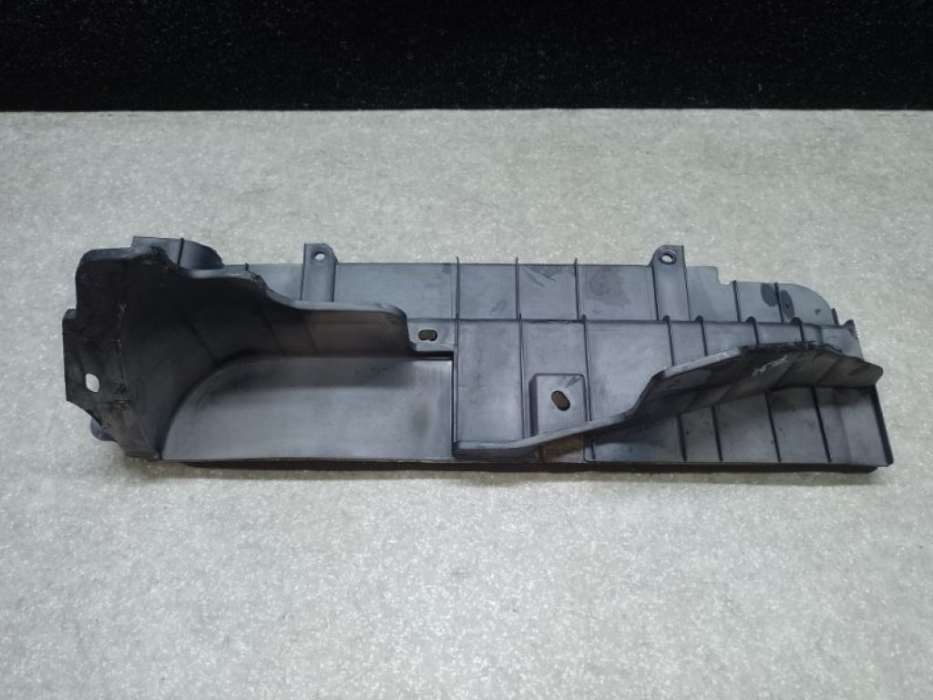 29134-3X000 | Дефлектор радиатора прав. HYUNDAI ELANTRA MD 10-15