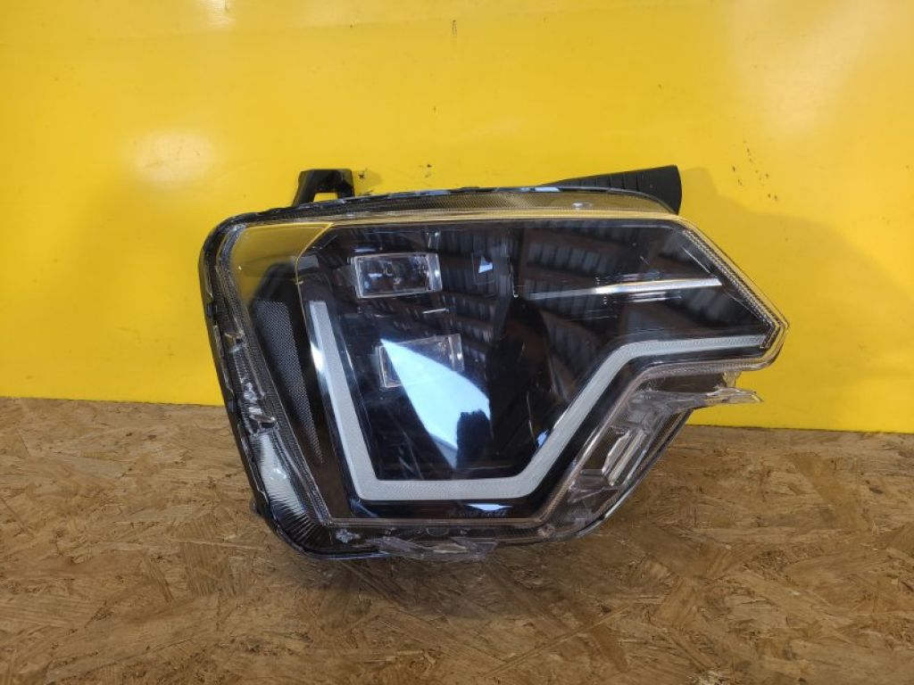 92102 AT100 | Фара прав. KIA NIRO SG2 22-