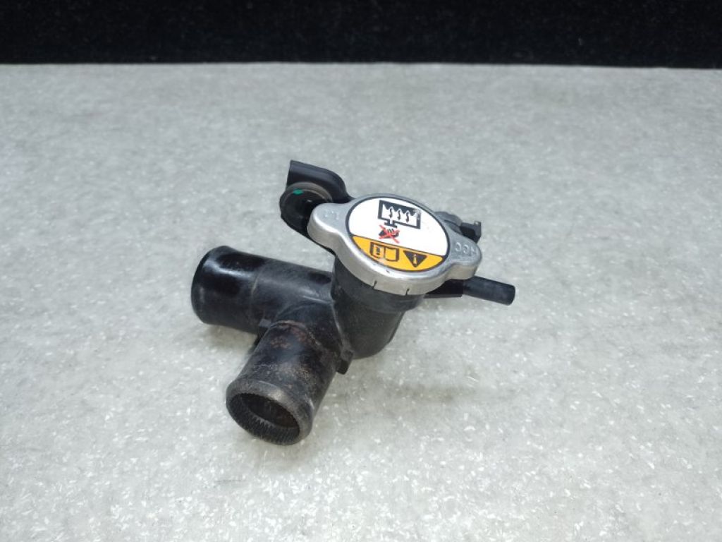25329-3X600 | Горловина радиатора HYUNDAI ELANTRA MD 10-15