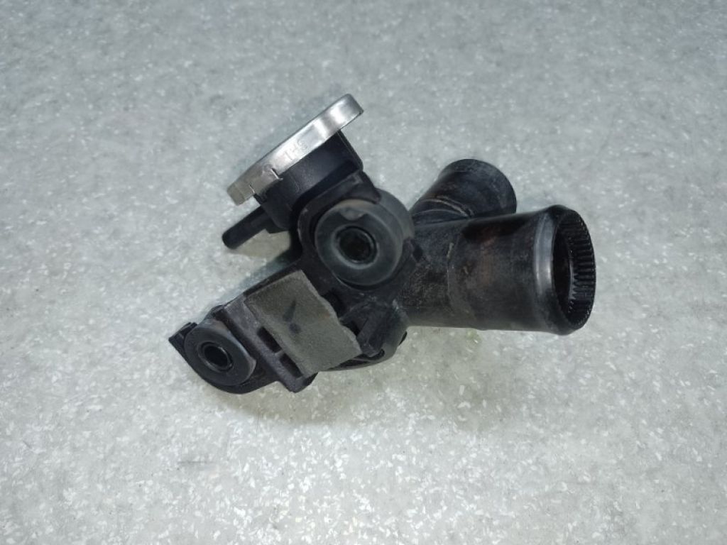 25329-3X600 | Горловина радиатора HYUNDAI ELANTRA MD 10-15 - Фото 2