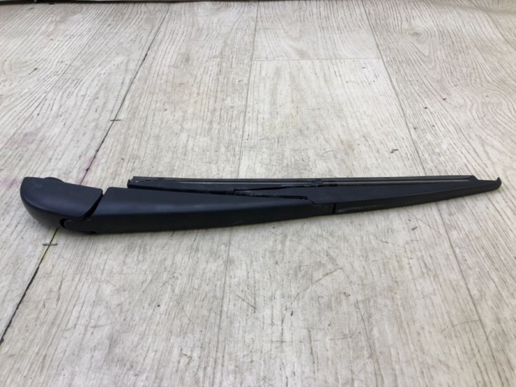 8524142080 | Поводок стеклоочистителя задний TOYOTA RAV4 13-19 - Фото 2