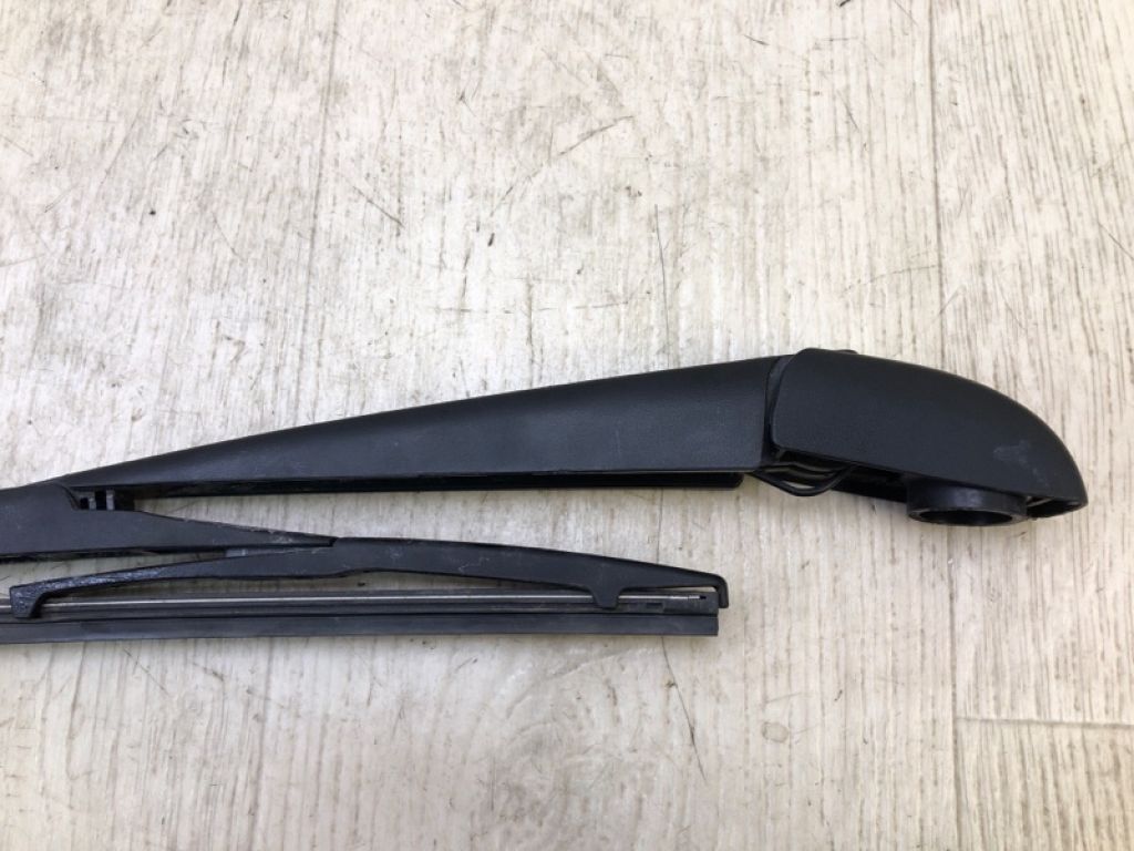 8524142080 | Поводок стеклоочистителя задний TOYOTA RAV4 13-19 - Фото 3