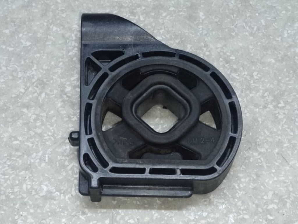 25333-F2000 | Крепление радиатора лев. HYUNDAI ELANTRA AD 16-