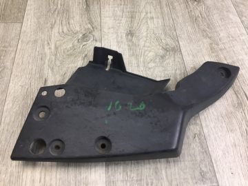 Накладка бампера задн. прав. TOYOTA PRIUS - 30 09-17