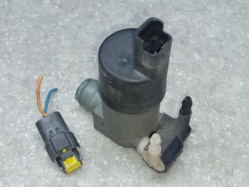 Насос омивача скла передн. NISSAN QASHQAI 07-14