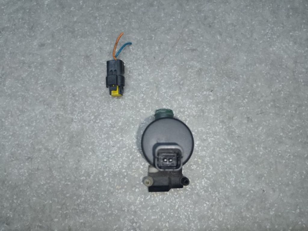 28920-BU010 | Насос омивача скла передн. NISSAN QASHQAI 07-14 - Фото 3