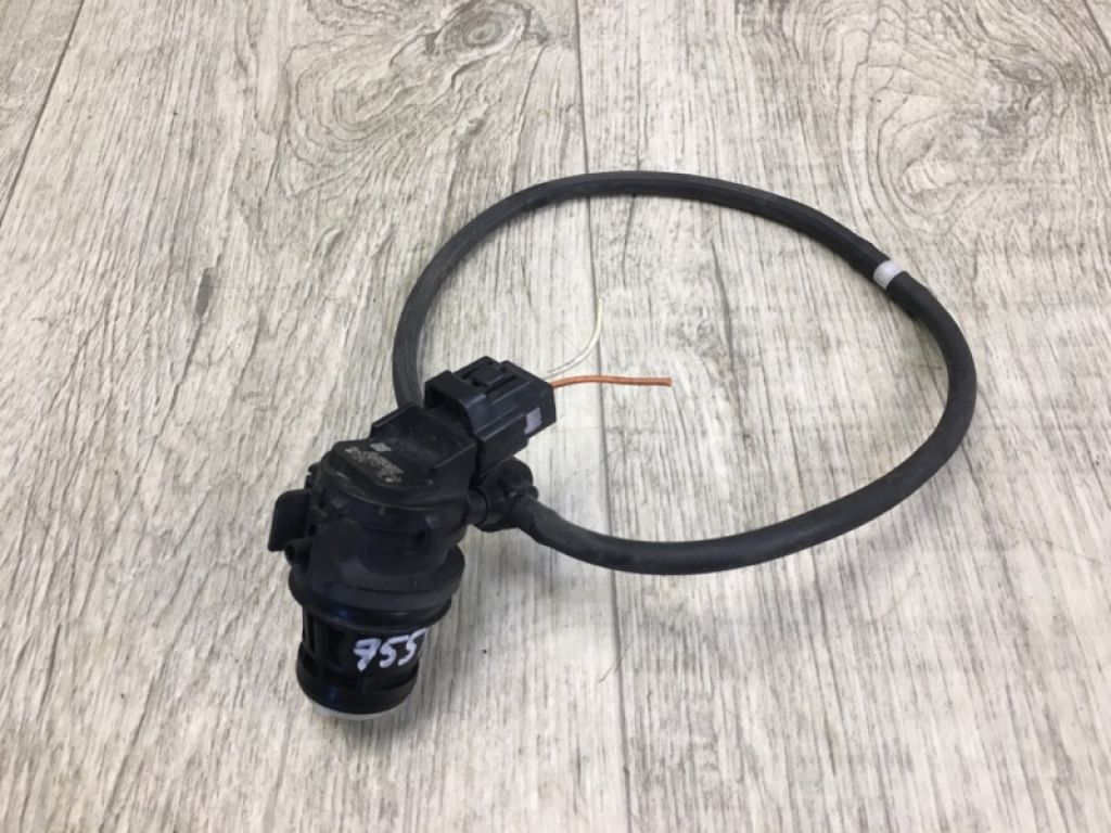 860310-9210 | Насос омывателя стекла MAZDA 3 BL 09-13