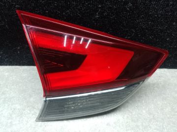 Фонарь внутренний лев. NISSAN X-TRAIL/ROGUE T32 13-20