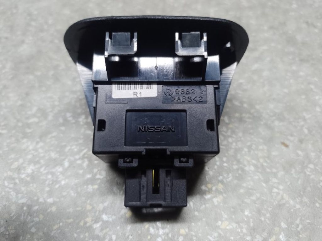 25140-4BA0B | Кнопка закрывания крышки багажника NISSAN X-TRAIL/ROGUE T32 13-20 - Фото 3
