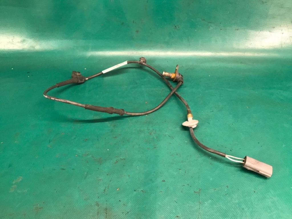 L206-43-70XB | Датчик ABS передн. прав. MAZDA CX-9 06-16