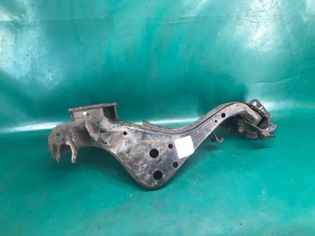 555014BA0A | Рычаг задней подвески продольный прав. NISSAN X-TRAIL/ROGUE T32 13-20