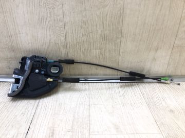 Замок двері задн. прав. LEXUS CT200 11-17