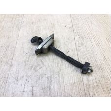 Обмежувач дверей задн. прав. TOYOTA CAMRY 40 06-11