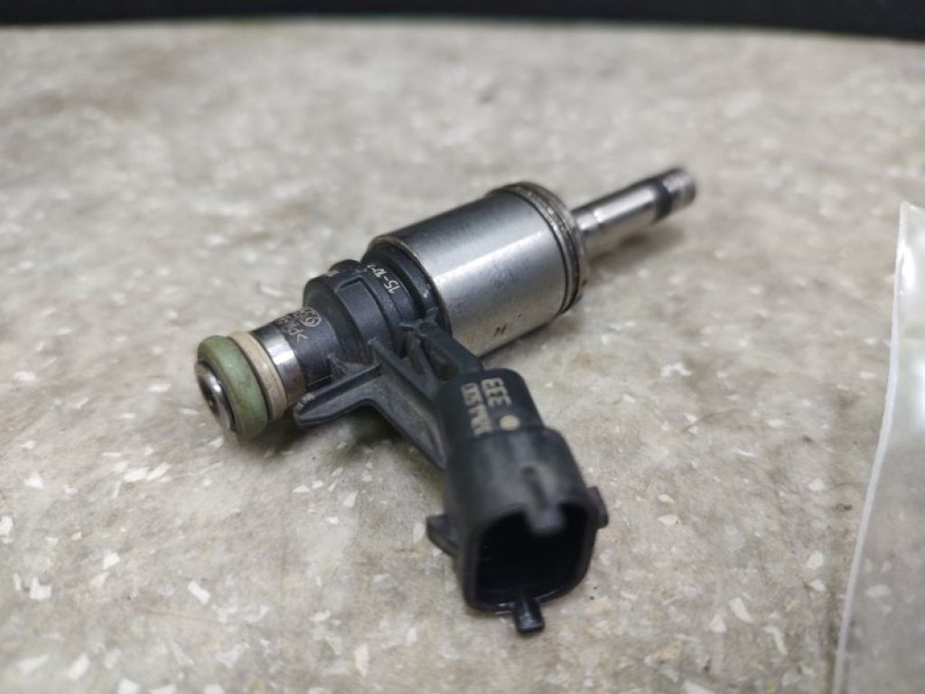 BB5Z-9F593-B | Форсунка паливна FORD FOCUS 10-18 - Фото 4