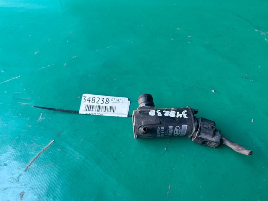 98510-2G000 | Насос омывателя стекла HYUNDAI SONATA YF 10-14