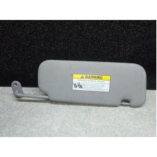 Козырек солнцезащитный лев. HYUNDAI ACCENT RB 10-