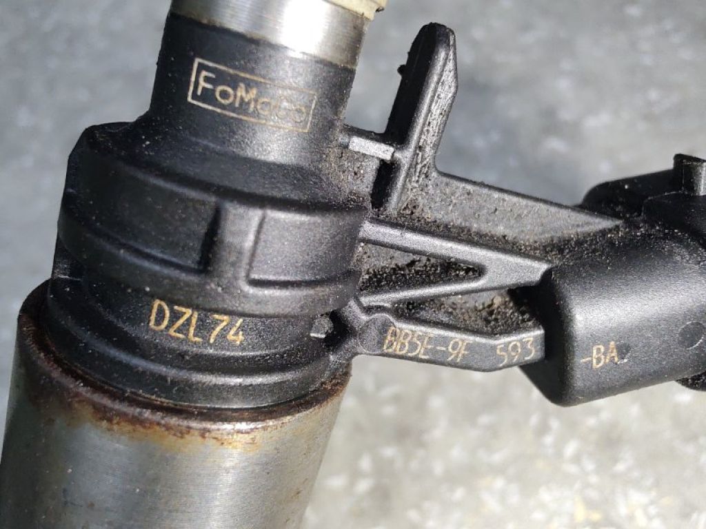 BB5Z-9F593-B | Форсунка паливна FORD ESCAPE 12-19 - Фото 4