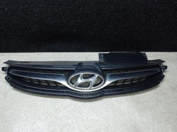 Решітка радіатора HYUNDAI ELANTRA MD 10-15