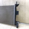 BV61-8005-AD | Радиатор основной FORD FOCUS 10-18 - Превью 3