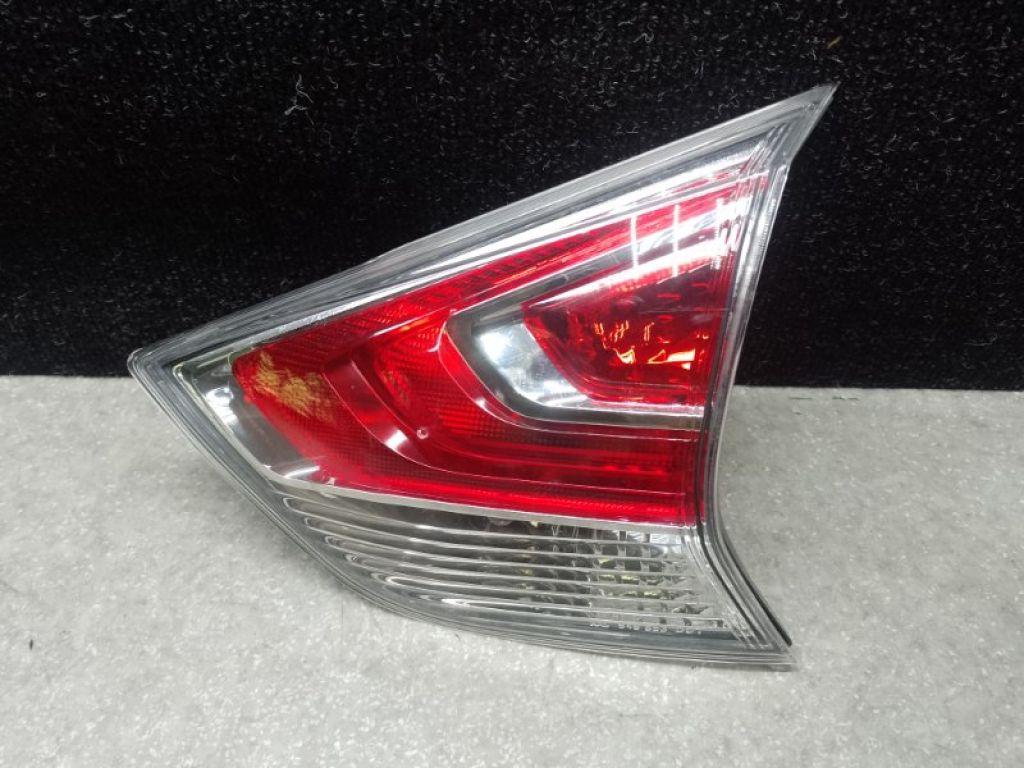 26550-4BA1A | Ліхтар внутрішній прав. NISSAN X-TRAIL/ROGUE T32 13-20