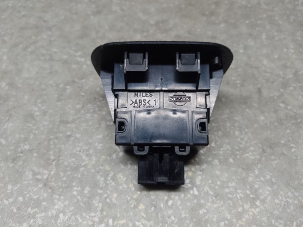 25140-1AA0B | Кнопка закрывания крышки багажника NISSAN X-TRAIL/ROGUE T32 13-20 - Фото 4