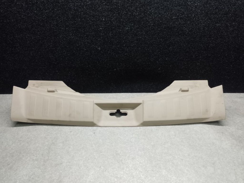 84992-4BA0B | Накладка на поріг багажника NISSAN X-TRAIL/ROGUE T32 13-20
