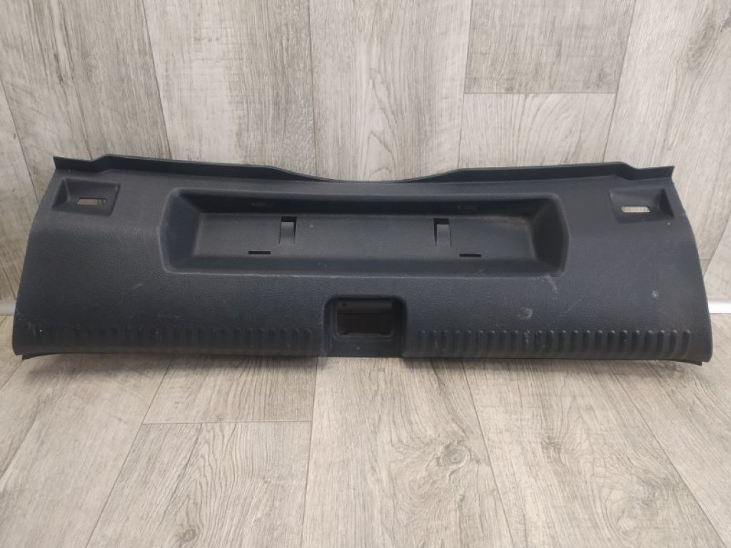 5C6863459 | накладка кришки багажника VOLKSWAGEN JETTA USA 10-17