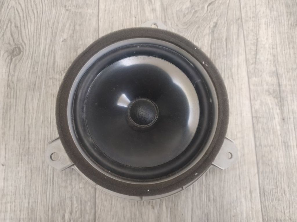 8616076060 | Динамик задн. лев. LEXUS CT200 11-17