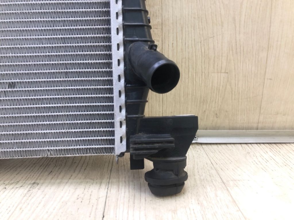 CV6Z-8005-A | Радіатор основний FORD FOCUS 10-18 - Фото 4