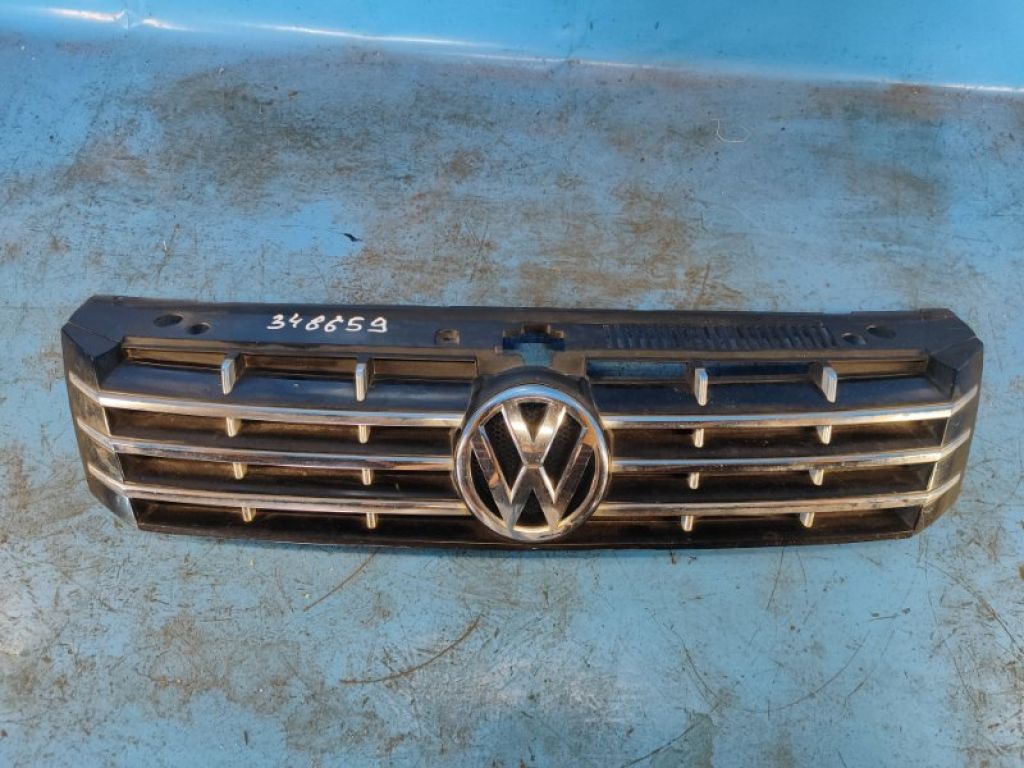 561853651C OQE | Решітка радіатора VOLKSWAGEN PASSAT B7 11-15