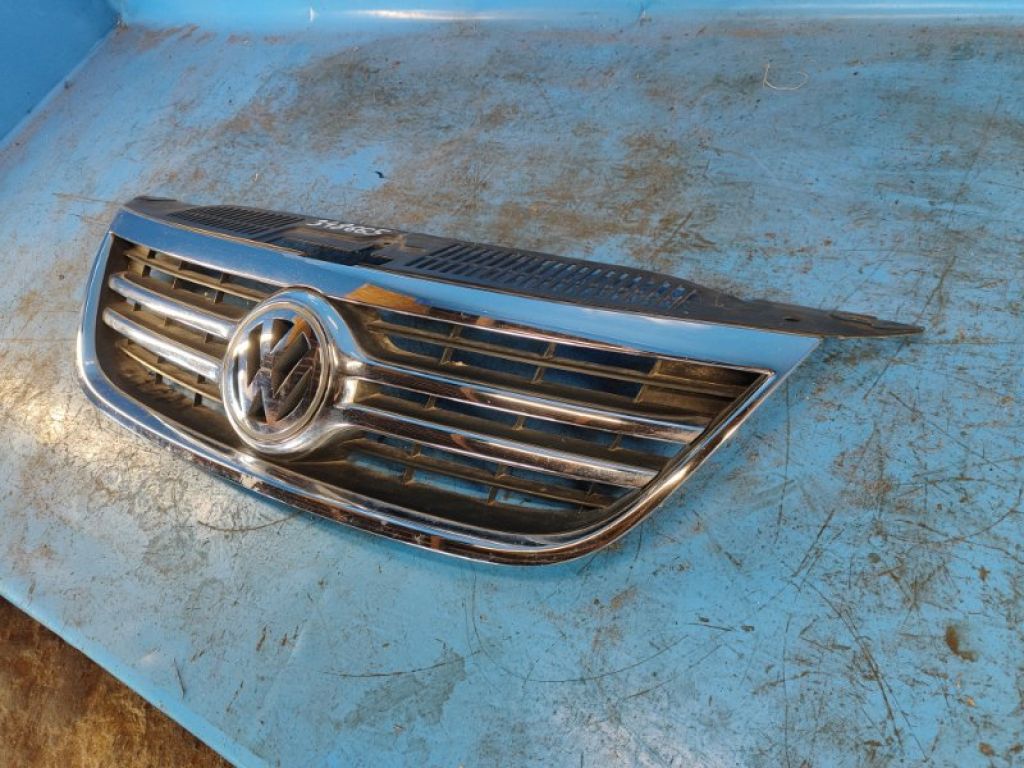 5N0853653A | Решетка радиатора VOLKSWAGEN TIGUAN 08-17 - Фото 3