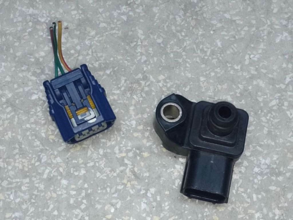 37830-RNA-A01 | Датчик абсолютного тиску (MAP sensor) HONDA ACCORD CU8 08-13