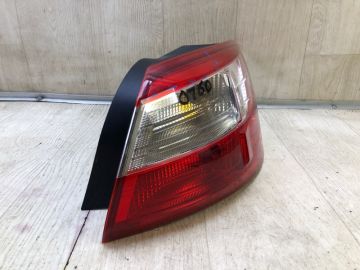 Фонарь наружный прав. FORD FOCUS 10-18