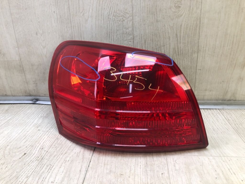 26555JM00A | Фонарь наружный лев. NISSAN ROGUE 08-15