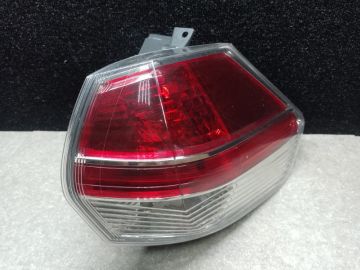 Фонарь наружный прав. NISSAN X-TRAIL/ROGUE T32 13-20