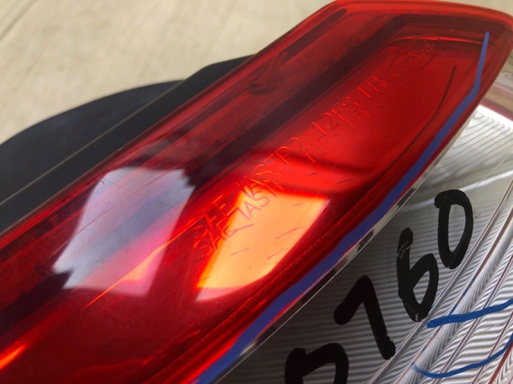 DM5Z-13405-E | Ліхтар зовнішній лів. FORD FOCUS 10-18 - Фото 15