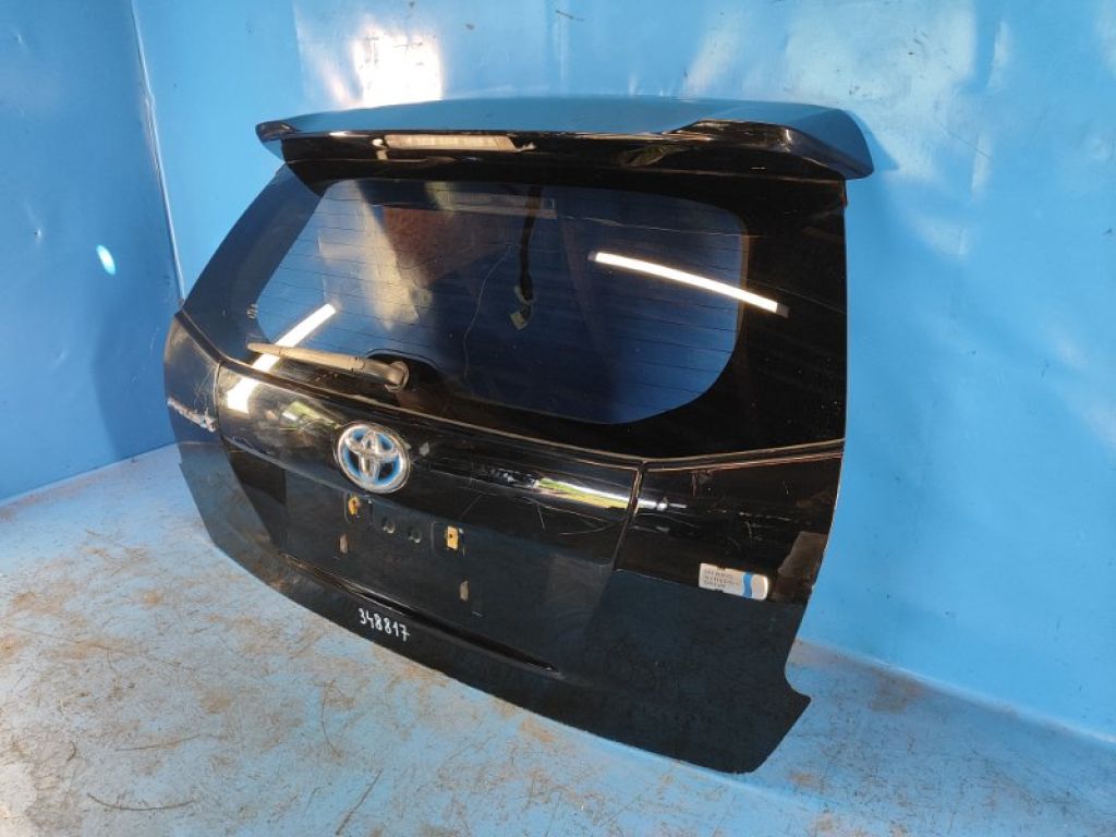 67005-47330 | Кришка багажника TOYOTA PRIUS PLUS 11-14 - Фото 2