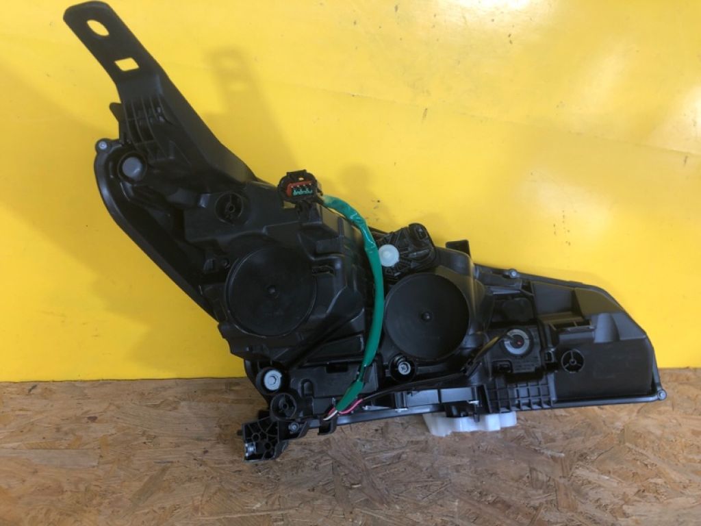 26060 5SH5B | Фара лів. NISSAN LEAF 18- - Фото 8