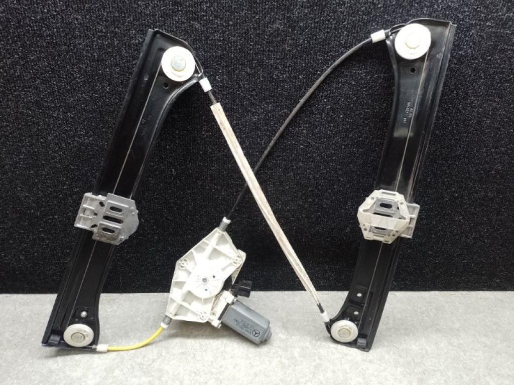 A 221 720 01 46 | Склопідйомник передн. лів. MERCEDES S-CLASS W221 06-13