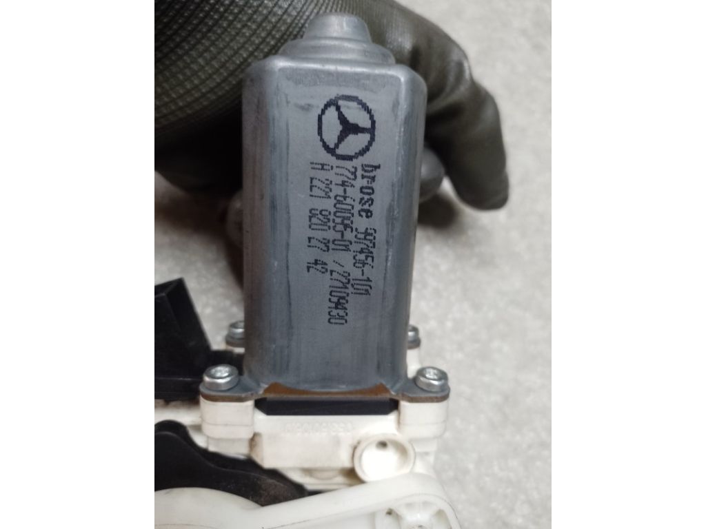 A 221 720 01 46 | Склопідйомник передн. лів. MERCEDES S-CLASS W221 06-13 - Фото 4