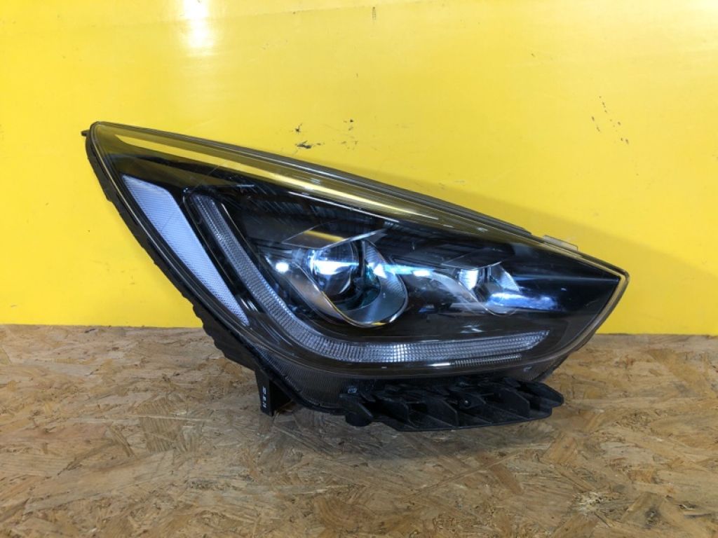 92102 Q4200 | Фара прав. KIA NIRO 16-
