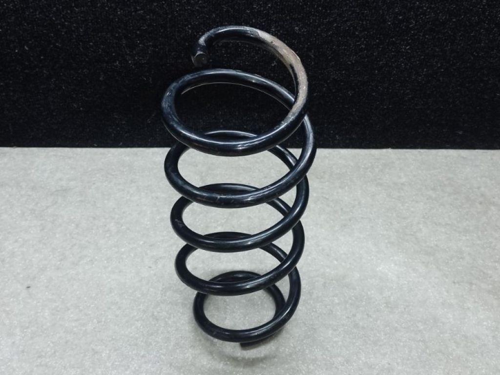 3C0 411 105 B | Пружина передней подвески VOLKSWAGEN PASSAT B7 11-15 - Фото 2