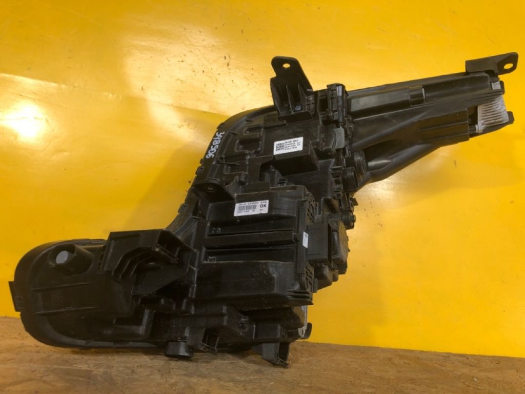 92102 DO130 | Фара прав. KIA EV9 23- - Фото 9